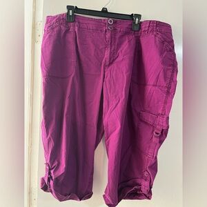 St. John's Bay Magenta Cargo Capris